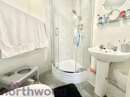 2 bedroom Flat for sale in College Fields, Widnes, WA8
