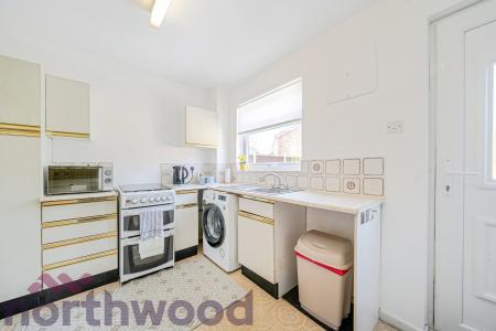 2 bedroom Semi-detached house for sale in St Davids Drive, Callands, WA5