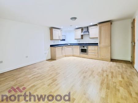 1 bedroom Flat for sale in Station Road, Latchford, Warrington, WA4