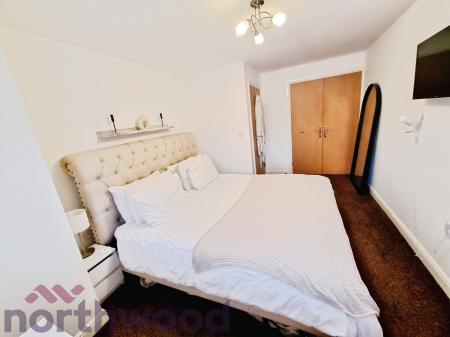 2 bedroom Flat for sale in Thorneycroft Drive, Warrington, WA1