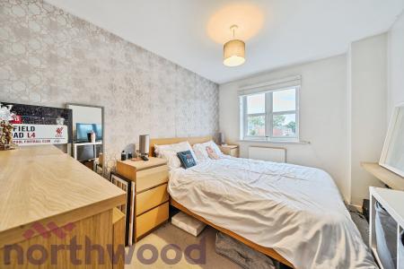 3 bedroom Semi-detached house for sale in Hornchurch Drive, Warrington, Great Sankey, WA5