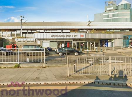 1 bedroom Terraced House to let in Arpley Street, Warrington, WA1