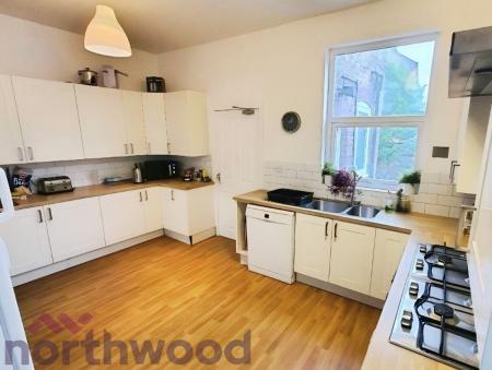 1 bedroom House share to let in Lovely Lane, Warrington, WA5
