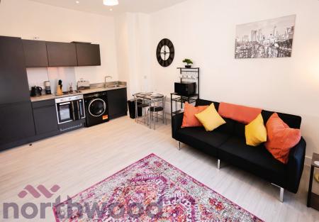 1 bedroom Flat to let in Legh Street, Warrington, WA1