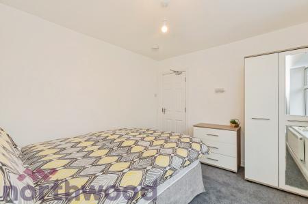1 bedroom House share to let in Highfield Avenue, Great Sankey, Warrington, WA5