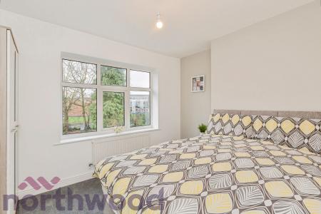 1 bedroom House share to let in Highfield Avenue, Great Sankey, Warrington, WA5