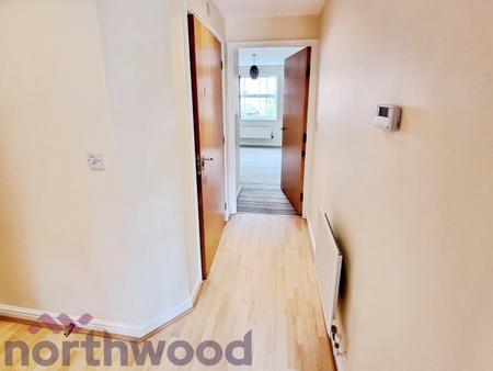2 bedroom Flat to let in Hertford Apartments, Fearnhead, Warrington, WA2