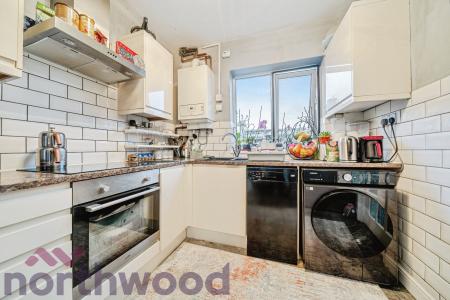 1 bedroom Terraced House for sale in Norris Street, Warrington, WA2