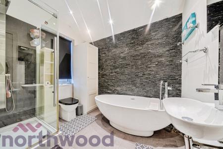 1 bedroom Terraced House for sale in Norris Street, Warrington, WA2