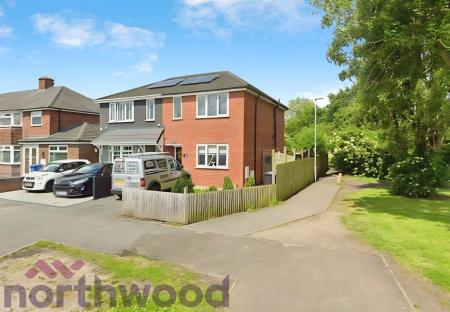 2 bedroom Semi-detached house to let in Capesthorne, Warrington, WA2
