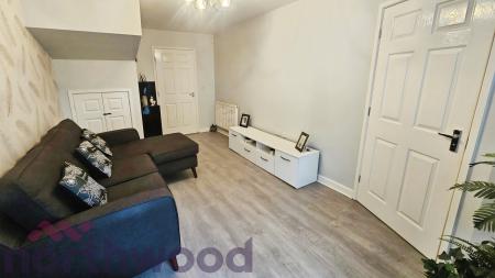 4 bedroom Semi-detached house for sale in Stainbridge Close, Warrington, Great Sankey, WA5