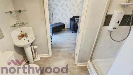 4 bedroom Semi-detached house for sale in Stainbridge Close, Warrington, Great Sankey, WA5