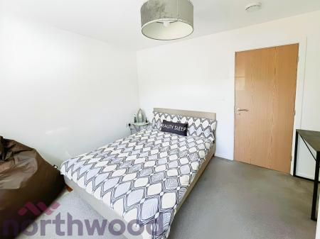 1 bedroom House share to let in Firth Boulevard, Warrington, WA2