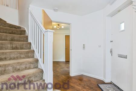 1 bedroom House share to let in Firth Boulevard, Warrington, WA2