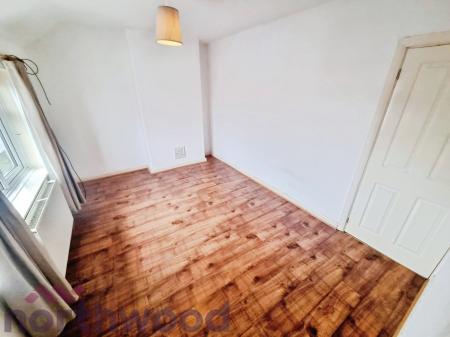 2 bedroom Semi-detached house for sale in Molyneux Road, Warrington, WA5