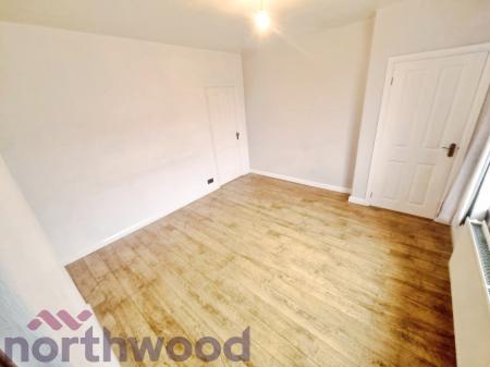 2 bedroom Semi-detached house for sale in Molyneux Road, Warrington, WA5