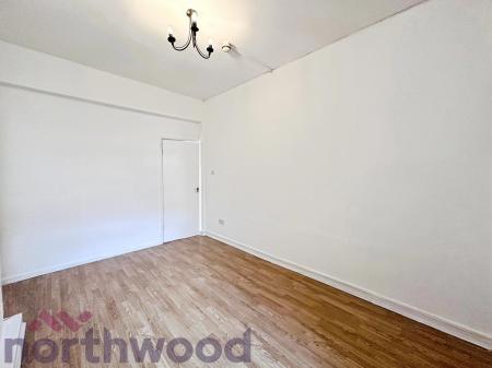 4 bedroom Terraced House for sale in Hanover Street, Warrington, WA1