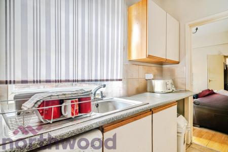 4 bedroom Terraced House for sale in Hanover Street, Warrington, WA1