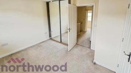 3 bedroom Mews house to let in Cedar Gardens, Newton-le-Willows, WA12