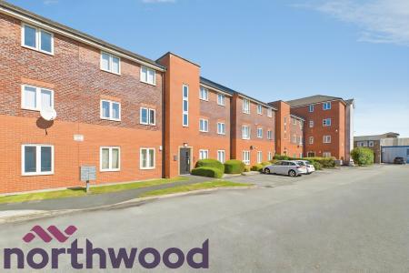 2 bedroom Flat to let in Orchard Street, Warrington, WA1