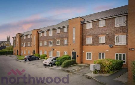2 bedroom Flat to let in Orchard Street, Warrington, WA1