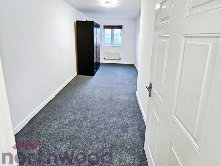 2 bedroom Flat to let in Orchard Street, Warrington, WA1