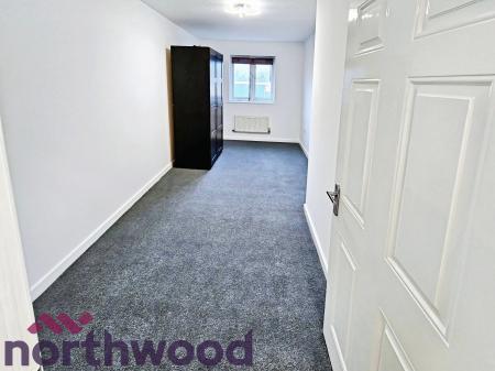 2 bedroom Flat to let in Orchard Street, Warrington, WA1