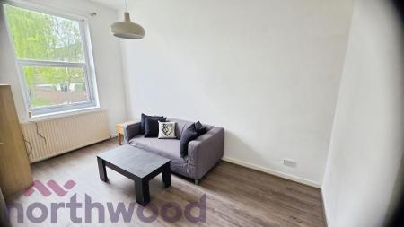 1 bedroom Flat to let in Stanley Road, Whalley Range, Manchester, M16