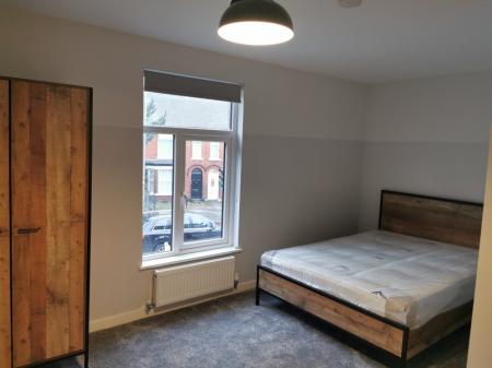 6 bedroom House of Multiple Occupation for sale in Folly Lane, Warrington, WA5