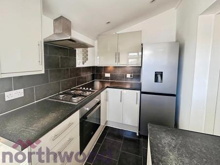 3 bedroom Terraced House for sale in Vale Avenue, Warrington, WA2