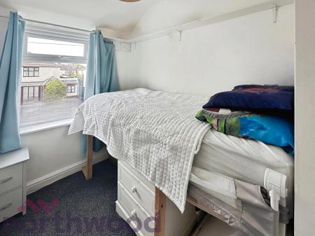 3 bedroom Terraced House for sale in Vale Avenue, Warrington, WA2