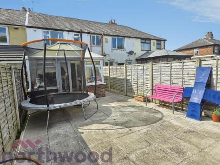 3 bedroom Terraced House for sale in Vale Avenue, Warrington, WA2