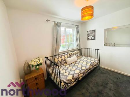 5 bedroom House share to let in Firth Boulevard, Warrington, WA2