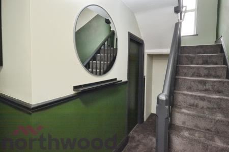 1 bedroom House share to let in 1 Wynne Road, St Helens, WA10