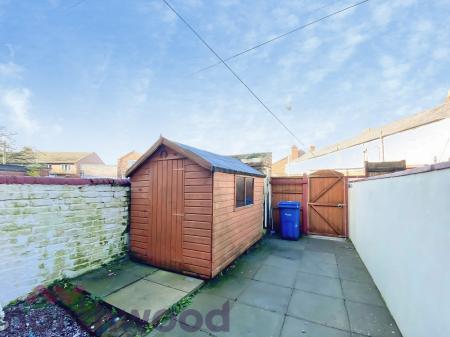 2 bedroom Terraced House to let in Orford Lane, Warrington, WA2