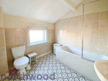 2 bedroom Terraced House to let in Orford Lane, Warrington, WA2