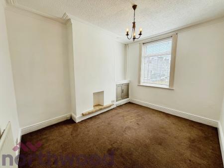2 bedroom Terraced House to let in Orford Lane, Warrington, WA2
