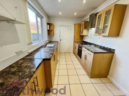 2 bedroom Terraced House to let in Devon Street, St. Helens, WA10