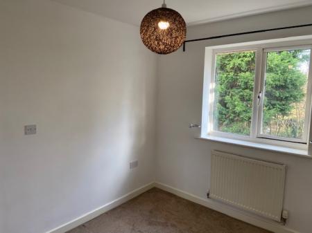 3 bedroom Semi-detached house to let in Alconbury Close, Great Sankey, Warrington, WA5