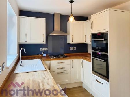 3 bedroom Semi-detached house to let in Alconbury Close, Great Sankey, Warrington, WA5