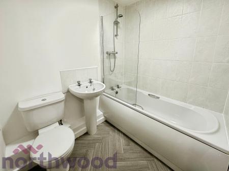 1 bedroom Flat to let in The Old Quays, Warrington, WA4