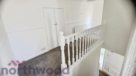 3 bedroom Bungalow to let in Gainsborough Road, Warrington, WA4