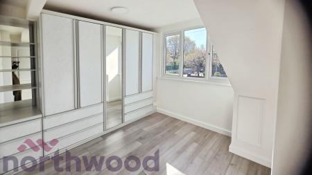 3 bedroom Bungalow to let in Gainsborough Road, Warrington, WA4
