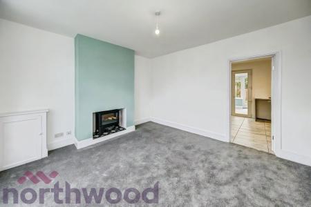 3 bedroom Semi-detached house to let in Kings Road, Warrington, Golborne, WA3