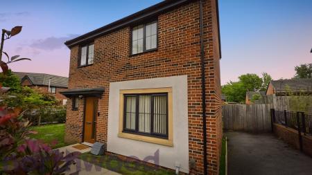 Castlefields Avenue East, Runcorn, Castlefields, WA7
