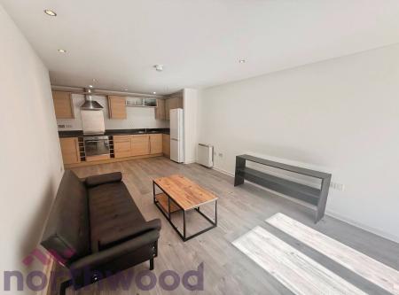 2 bedroom Flat to let in Central Way, Warrington, WA2