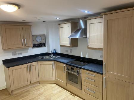 1 bedroom Flat to let in Cantilever Gardens, Warrington, WA4