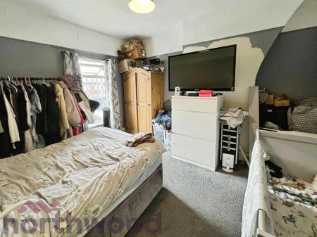 2 bedroom Terraced House for sale in Fairclough Street, Warrington, Burtonwood, WA5
