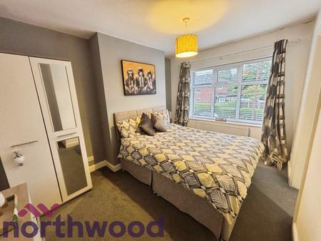 1 bedroom House share to let in Highfield Avenue, Great Sankey, Warrington, WA5