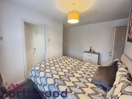 1 bedroom House share to let in Highfield Avenue, Great Sankey, Warrington, WA5